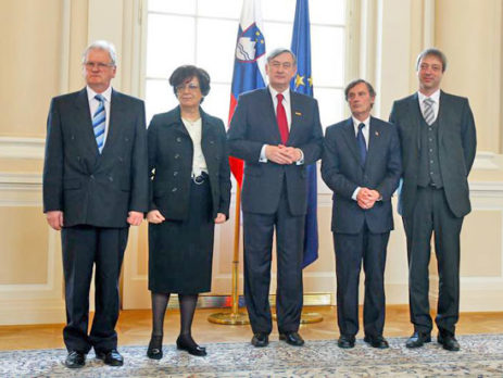 Darko Šonc, Marija Pirjevec Paternu, Danilo Türk, dr. Boris Pleskovič, mag. Rudi Vouk (s lijeva nadesno). Foto: Stanko Gruden/STA.